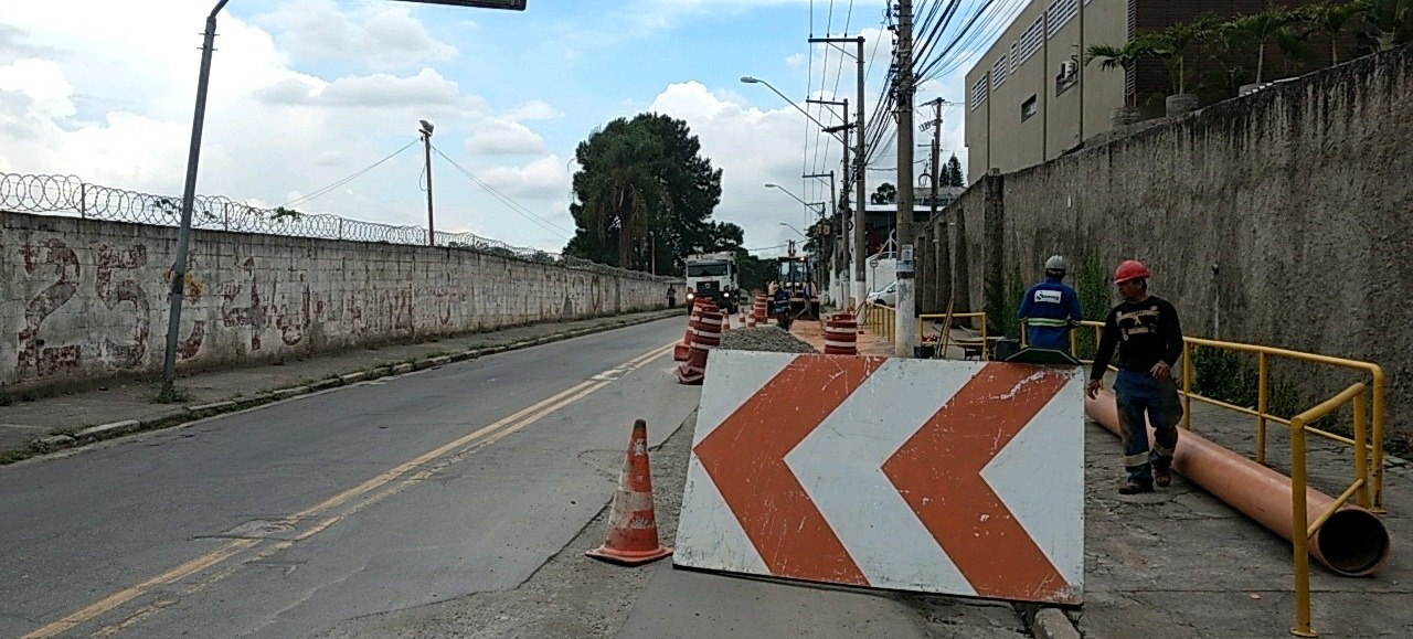 Escavação e Sinalização 